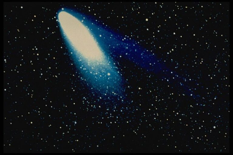 Сколько времени пройдет, прежде чем комета Галлея снова появится?