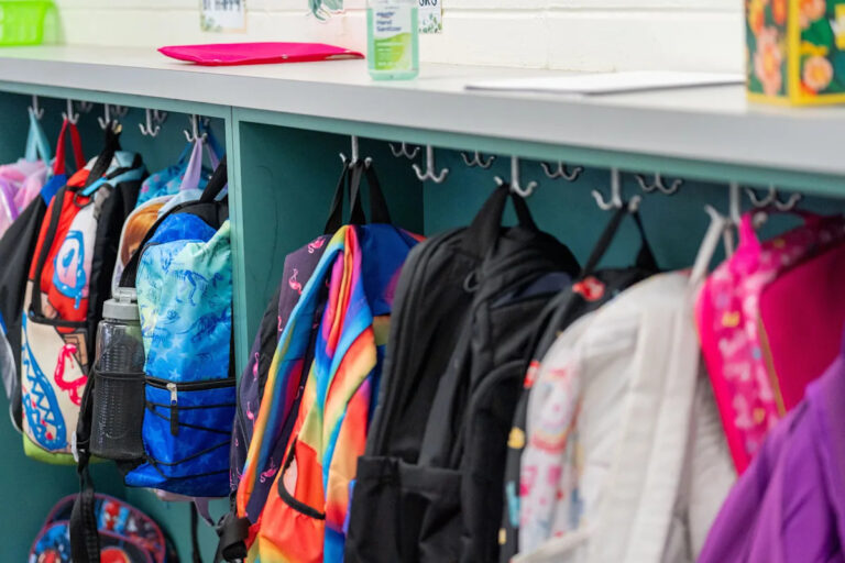 Школы округа Леон объявили финалистов для школьного работника года