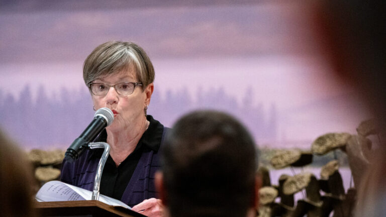 Опрос Kansas Speaks показывает «много дневного света» между взглядами на проблемы и политической поддержкой