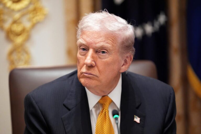 Трамп заявил, что США бойкотируют саммит G20 в Южной Африке