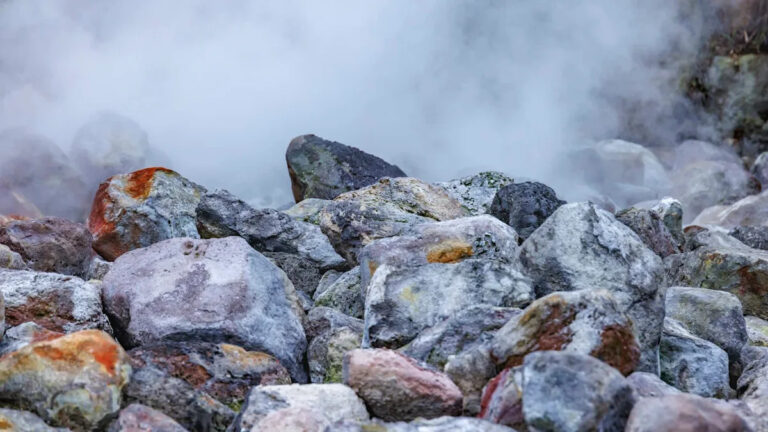 Исследователи совершили первый в своем роде прорыв после бурения в «супер горячие камни» под лесом США: «Вроде мировой премьеры»