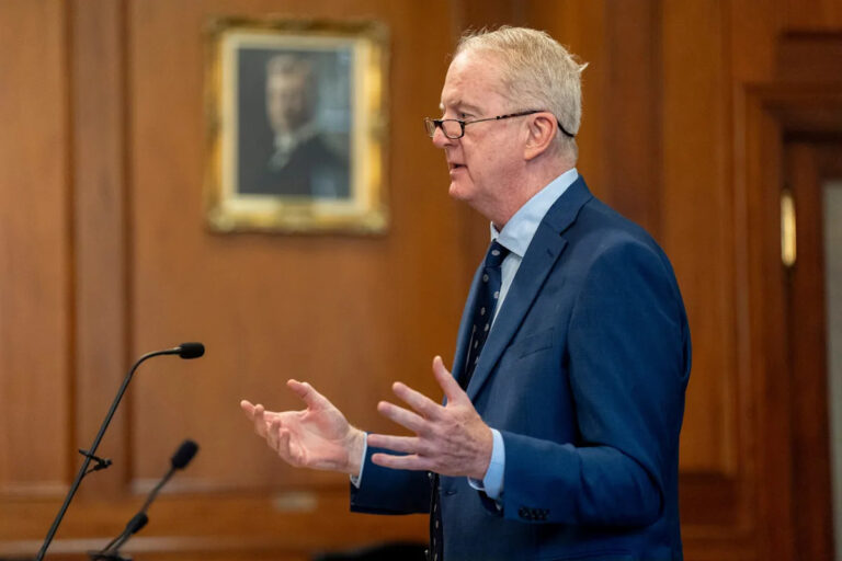 Апелляционный суд TN продолжает свержение клерка округа Шелби Ванды Халберт, отменяющее увольнение