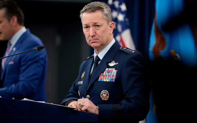 Рождество отменили для американских войск, окруживших Венесуэлу