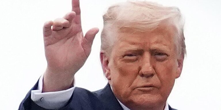 «Yikes»: критики утверждают, что Трамп выпустил эпическое «скольжение Фрейда» о Джеффри Эпштейне