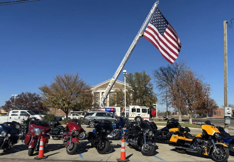 Каньон чествует давнего пожарного-добровольца Джеймса Харпа