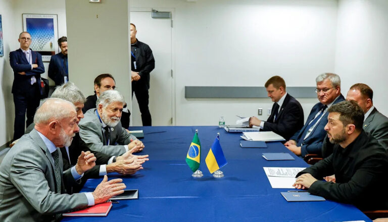 Лула заявил, что Зеленский «более готов к переговорам», поскольку он возрождает бразильско-китайский мирный план