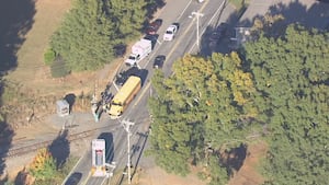 2 пострадавших в аварии школьного автобуса Шарлотты