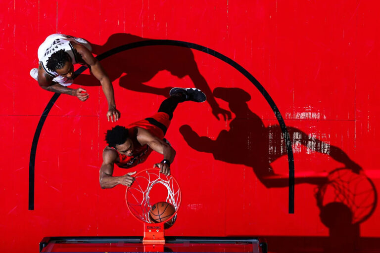 Воры идентифицируют молодых спортсменов с зарплатой